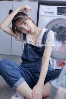 邻居的妻子